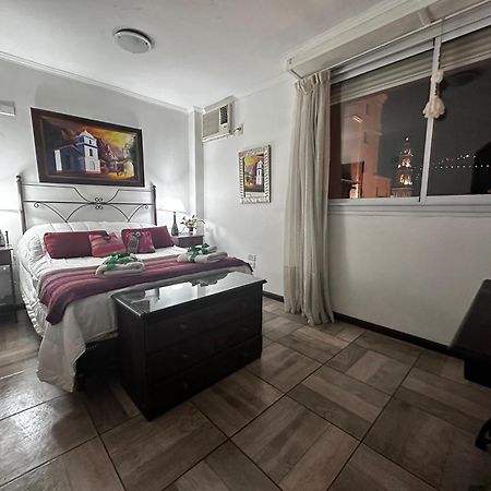 En El Corazon De Salta Apartment Екстериор снимка