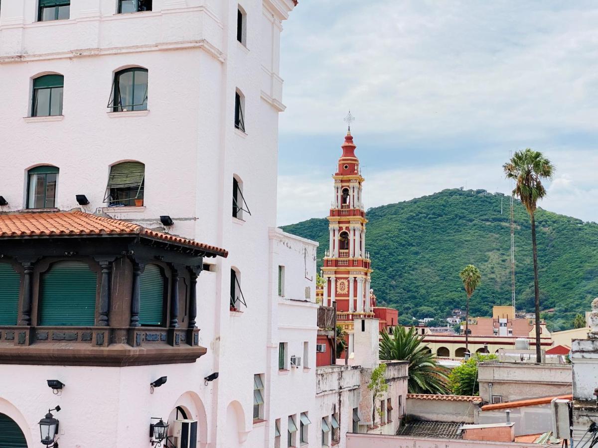 En El Corazon De Salta Apartment Екстериор снимка